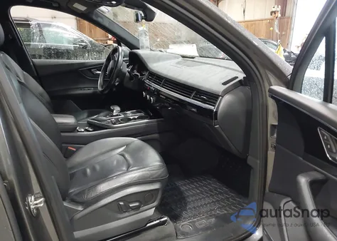 2018 Audi Q7 3.0T Premium z USA, uszkodzony, nr VIN WA1LAAF74JD033110